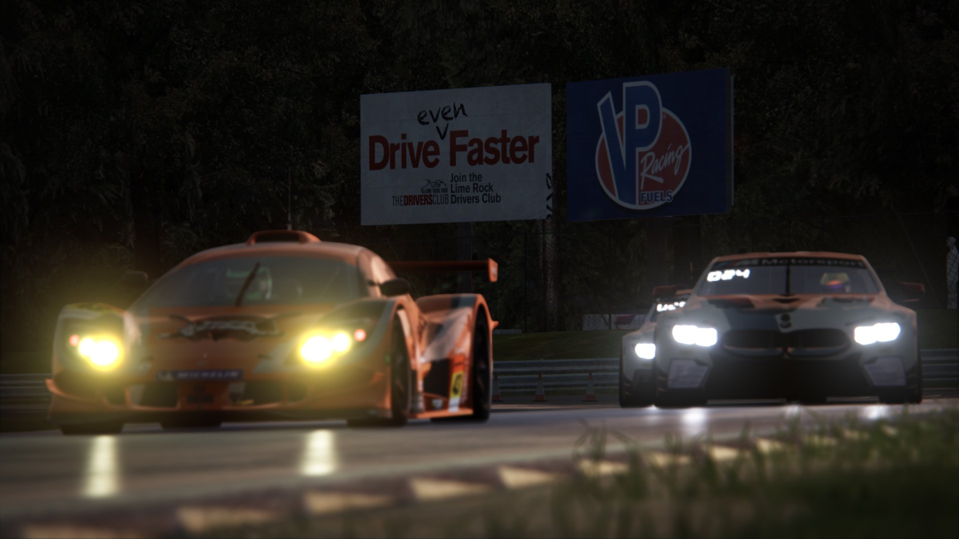 九游网页版官网-海底探险沙滩越野船比赛，海浪中的极速穿越，海底探险游戏大全