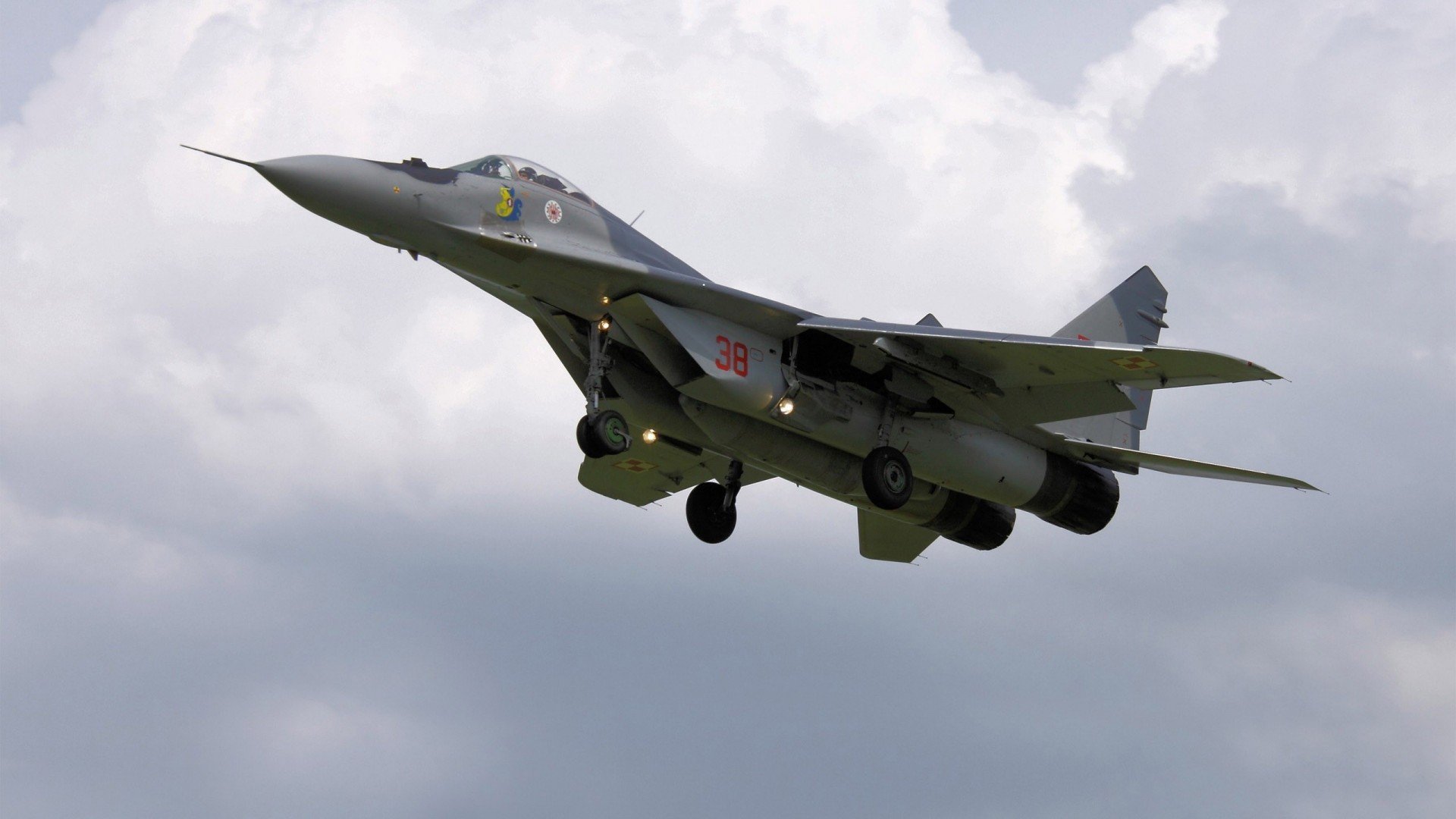 九游下载安装-凯泽斯劳滕连败当头，降级危机加重，凯泽斯劳滕神话百科